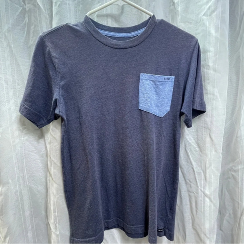 Volcum vintage chest pocketed t shirt